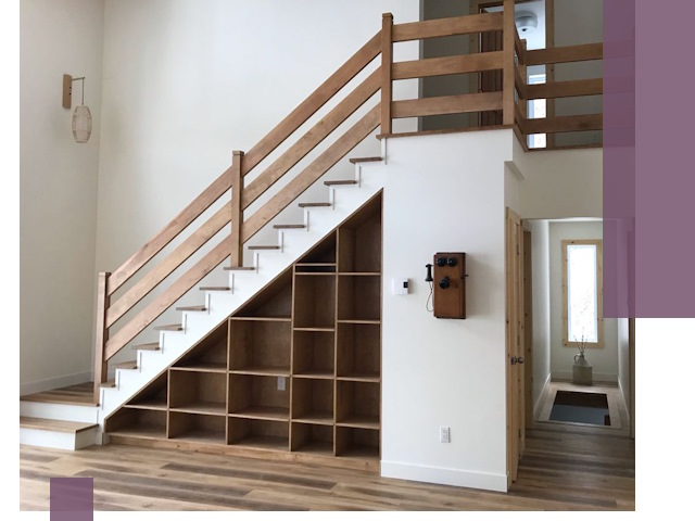 Монтаж деревянных лестниц под ключ в Симферополе, качественно и быстро