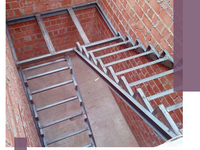 Монтаж металлических лестниц под ключ в Симферополе быстро и качественно