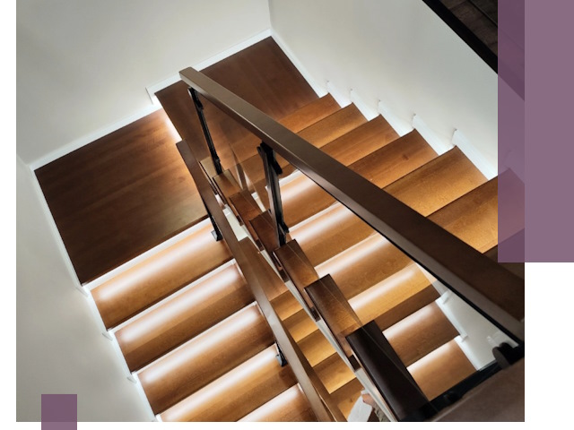 Изготовление П-образных лестниц под ключ в Симферополе