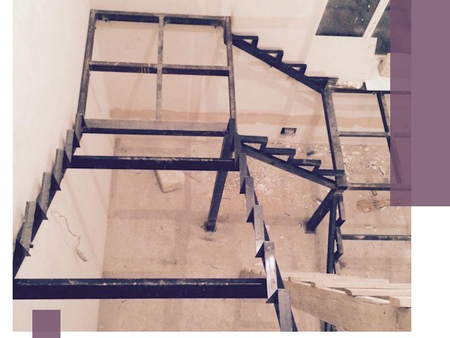 Монтаж лестниц на металлокаркасе в Симферополе быстро и качественно