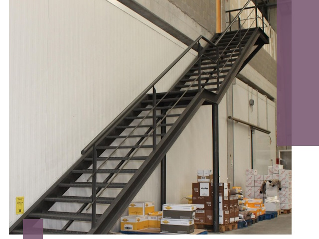Лестницы для производства в Симферополе — изготовление и монтаж