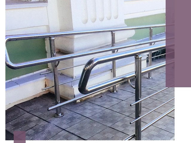 Ограждения пандусов из металла и нержавейки в Симферополе