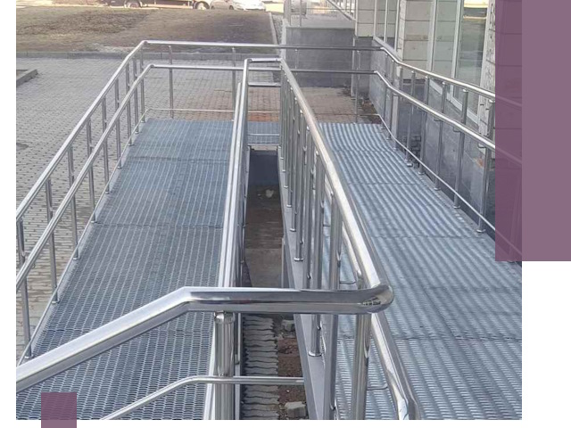 Монтаж пандусов любой сложности в Симферополе за короткие сроки