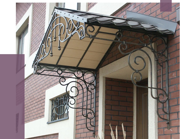 Двускатные козырьки в Симферополе под ключ от 12984 руб.